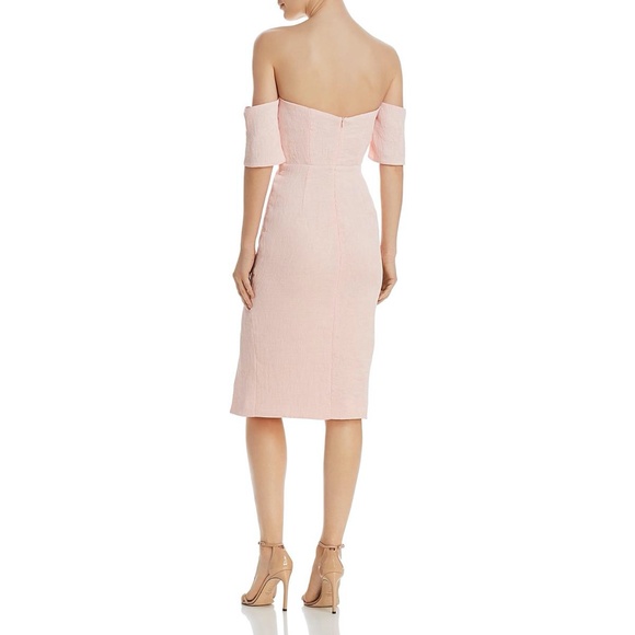 Elliatt Acacia Soft Peach Off Shoulder Midi Dress Small NWT - Picture 2 of 13